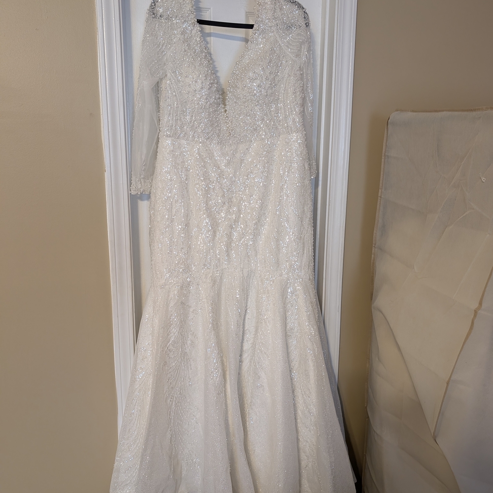 Elegant White Lace Gown